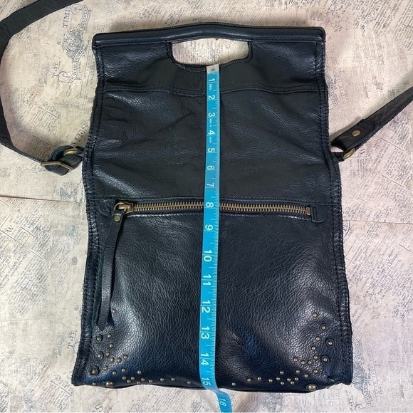 Lucky Brand 100% Black Leather Tote / Crossbody with studs - Picture 13 of 16